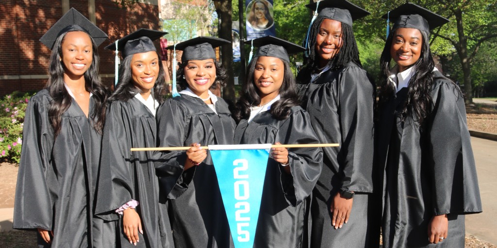 SpelmanPres's tweet image. Welcome home, Spelman sisters!  Reunion 2025 is here — Thy Noble Work Continues. There’s no better time to remember our shared legacy, reconnect with one another, and rejoice in all we’ve become. We look forward to enjoying these special moments with you during Class Day,…