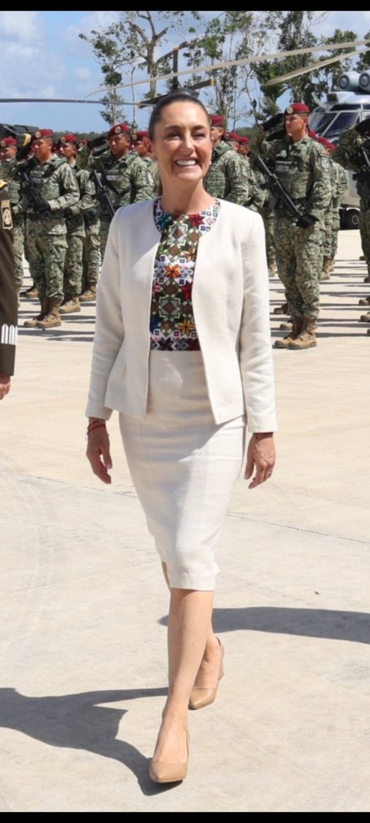 HOY  14  DE  MAYO  DE  2025

Si vas a participar aquí, SIGUEME, TE SIGO, pide que te sigan y tú sigue también.

Que nadie que apoye a nuestro PRESIDENTE 🇲🇽 se quede con menos de
5️⃣0️⃣0️⃣0️⃣ SEGUIDORES.     TODOS CON ANDRÉS MANUEL LOPEZ OBRADOR ,APOYANDO A CLAUDIA SHEINBAUM