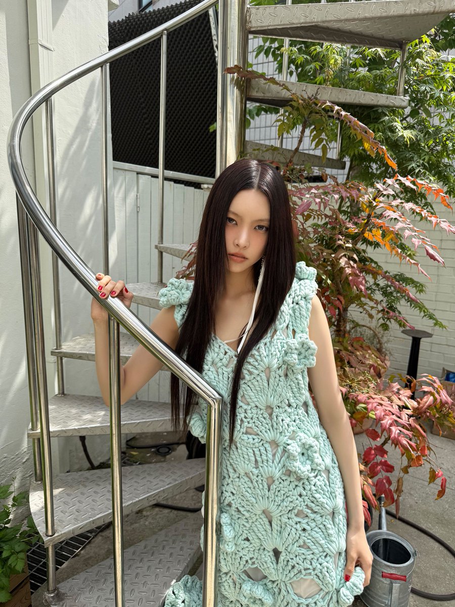 🌷🌿

#YUNAH #윤아 #ILLIT #아일릿