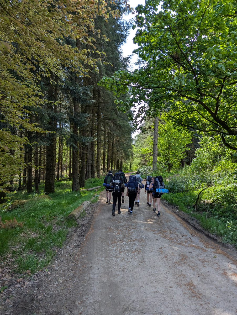 Carrick_Academy's tweet image. Our S3 pupils just completed their 2-day, 1-night #DofE Bronze expedition! 🥾⛺
They hiked 20km+ through Craigengillan Estate & Loch Doon, carried full kit, camped out, and nailed it in tough conditions.
Attitude, effort & behaviour = outstanding. 👏
#OutdoorEd #DofEScotland