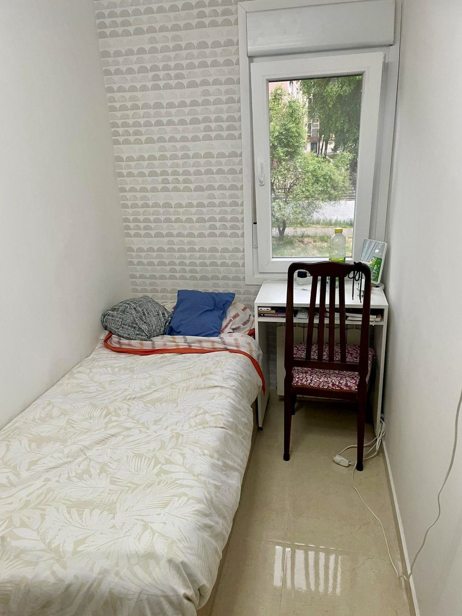 laurawtever's tweet photo. ✨✨Se busca persona para entrar en este piso en Madrid en el mes de junio✨✨

🚊Metro Vinateros L9
💰450€ con gastos incluidos

+info dm https://t.co/4IbDMoaVTZ