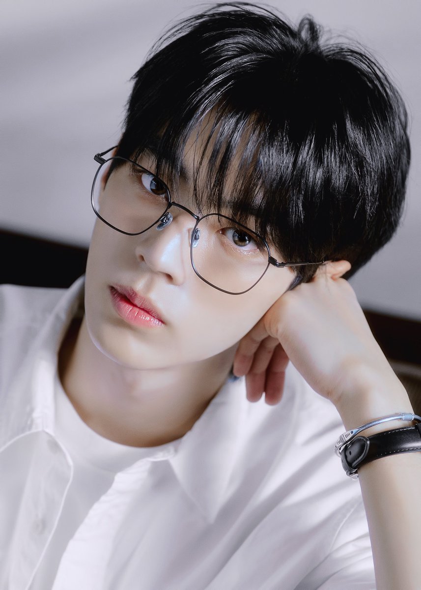 ‎ً (@k_dh130) on Twitter photo 