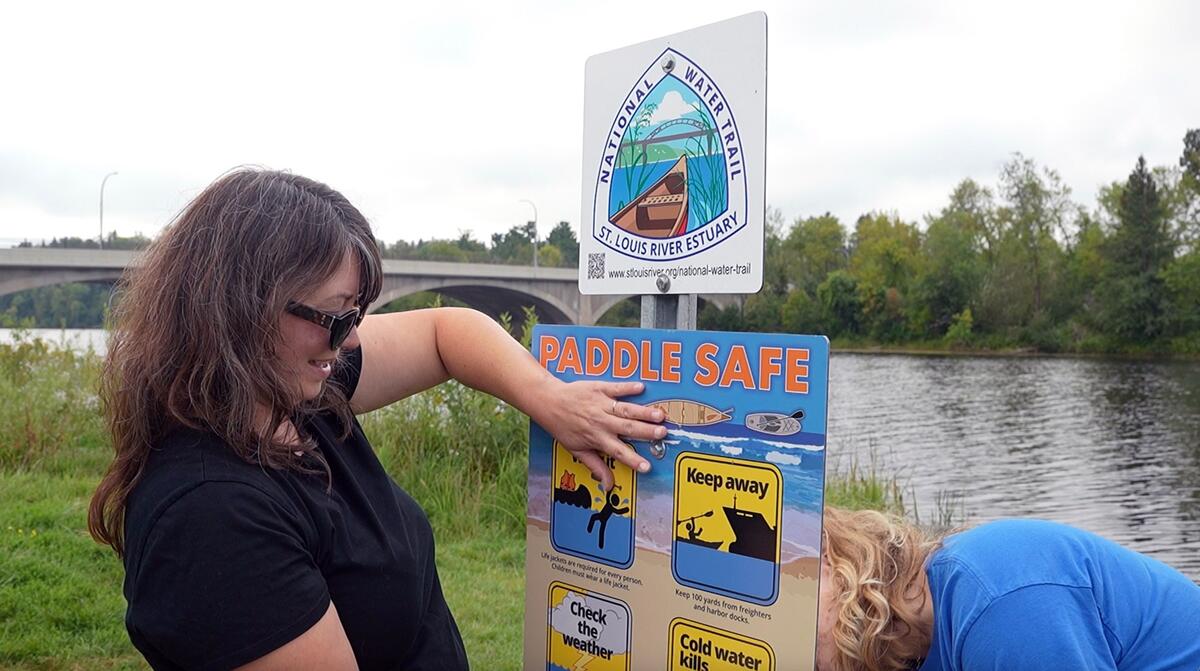 NOAA Sea Grant (@seagrant) on Twitter photo It’s #NationalSafeBoatingWeek!🛥️
🚣With summer days on the way, it's important to brush up on safe boat and watercraft practices!
Check out how <a href="/MNSeaGrant/">Minnesota Sea Grant | MNSG</a> is providing safety tips for Twin Ports waters: seagrant.umn.edu/articles/2025-…
#SGSafetyFirst It’s #NationalSafeBoatingWeek!🛥️
🚣With summer days on the way, it's important to brush up on safe boat and watercraft practices!
Check out how <a href="/MNSeaGrant/">Minnesota Sea Grant | MNSG</a> is providing safety tips for Twin Ports waters: seagrant.umn.edu/articles/2025-…
#SGSafetyFirst