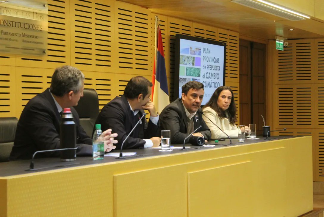 El Gobierno Nacional ha aprobado el Plan de Respuesta Provincial al Cambio Climático de Misiones (<a href="/CCMisiones/">Cambio Climático Misiones</a>)  

boletinoficial.gob.ar/detalleAviso/p…

Para más información sobre el plan y sus iniciativas, podés visitar el sitio oficial: cambioclimatico.misiones.gob.ar