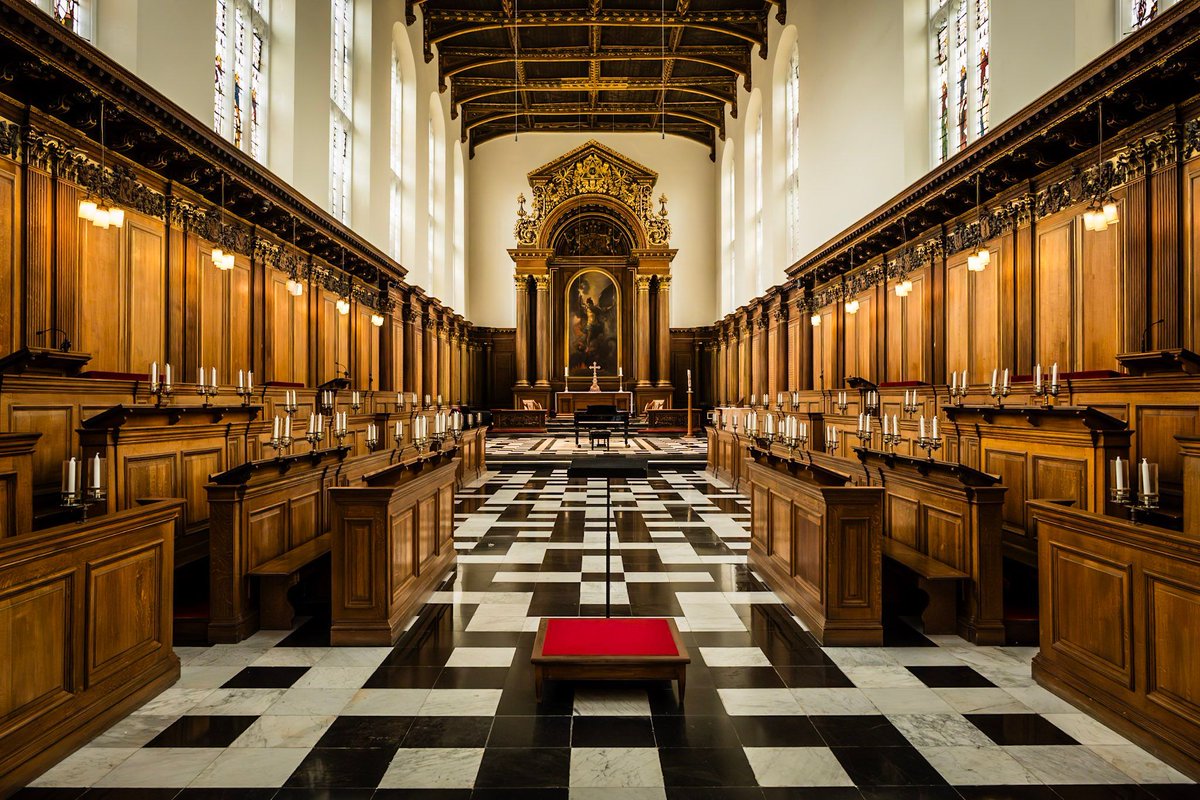 _cathedralmusic's tweet image. Today's @BBCRadio3 broadcast of Choral Evensong comes live from the Chapel of Trinity College, Cambridge with @TrinCollChoir 📻
Tune in at 3pm for music by Byrd, David Maw and Gibbons on the Feast of Matthias the Apostle 🎶
Photo by @TrinCollCam