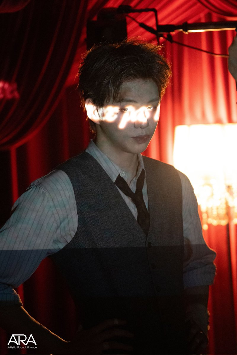 KangDaniel__TR's tweet image. [TR] [📢] 강다니엘(KANGDANIEL) Mess Özel Video Kamera Arkası

Daha fazla bilgi için KANGDANIEL RESMİ PLATFORMUNA göz atın
🔗 kangdaniel.bstage.in/contents/68214…

#강다니엘 #KANGDANIEL
#Mess