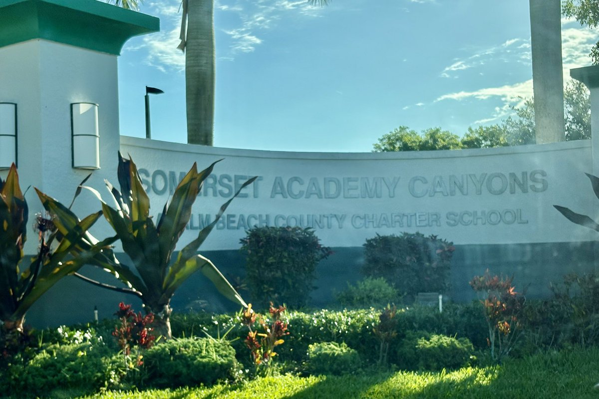 Rashad D. Jackson (@coachjackson7) on Twitter photo Somerset canyons and Saint Andrewโs football ๐๐
WVSU Football Program ๐๐<a href="/WvsuFootball/">WVSU Football</a> Somerset canyons and Saint Andrewโs football ๐๐
WVSU Football Program ๐๐<a href="/WvsuFootball/">WVSU Football</a>