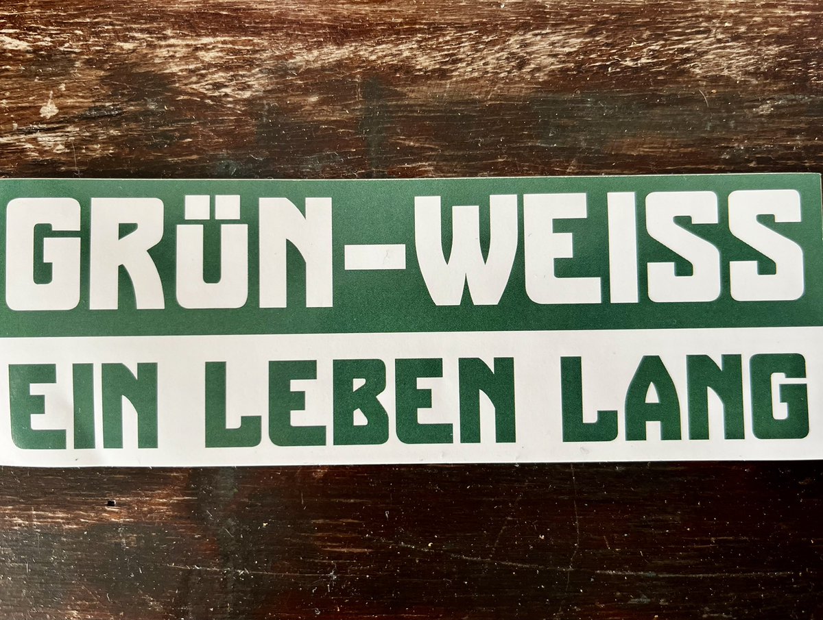 Straks vanuit Amersfoort voor de laatste keer dit seizoen naar Groningen. Wat er ook vanavond gebeurd het is en blijft een geslaagd seizoen. Laten we dat geslaagde seizoen mooi afsluiten in een (weer) volle Euroborg. Come on FC! #GROaja #fcgroningen #vooraltijdgroenwit 💚🤍
