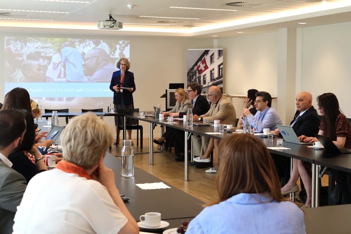 Thank you to the Brussels-based health attachés for the rich exchange on health priorities during today's informal meeting at @SwissMissionEU.
🇨🇭 Ambassador Rita Adam highlighted the importance of a strong, well-resourced and unfragmented WHO to address #GlobalHealth issues.