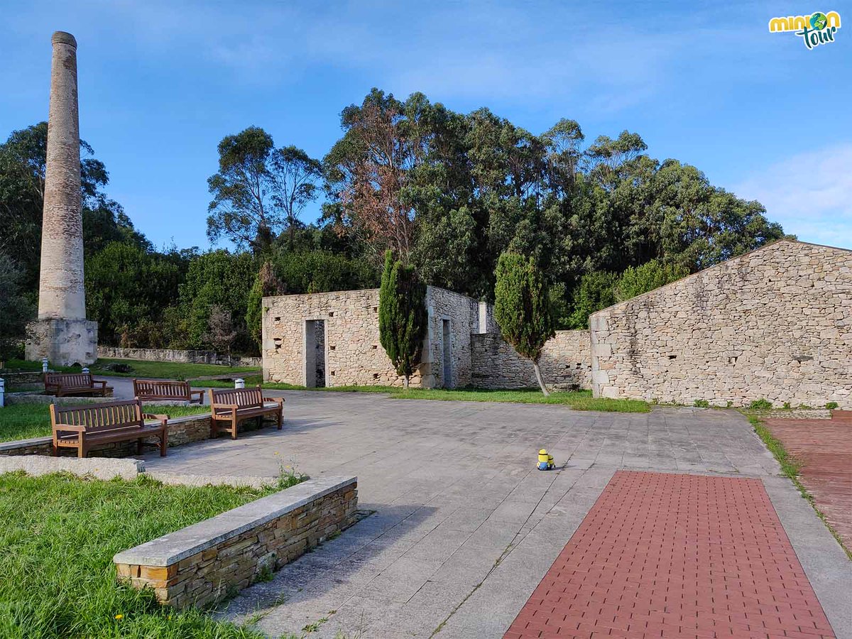 MiniOnTourES's tweet image. Uno de los lugares que no te puedes perder en #SanCibrao son las Fábricas de Salazón 🏭, que son como un museo al aire libre 😊. ¡Cómo mola la #MariñaLucense 🌊! Qué ver en San Cibrao 👀, aquí
👉 bit.ly/SanCibrao
@Cervo_turismo @a_marinalucense @loves_galicia @Turgalicia