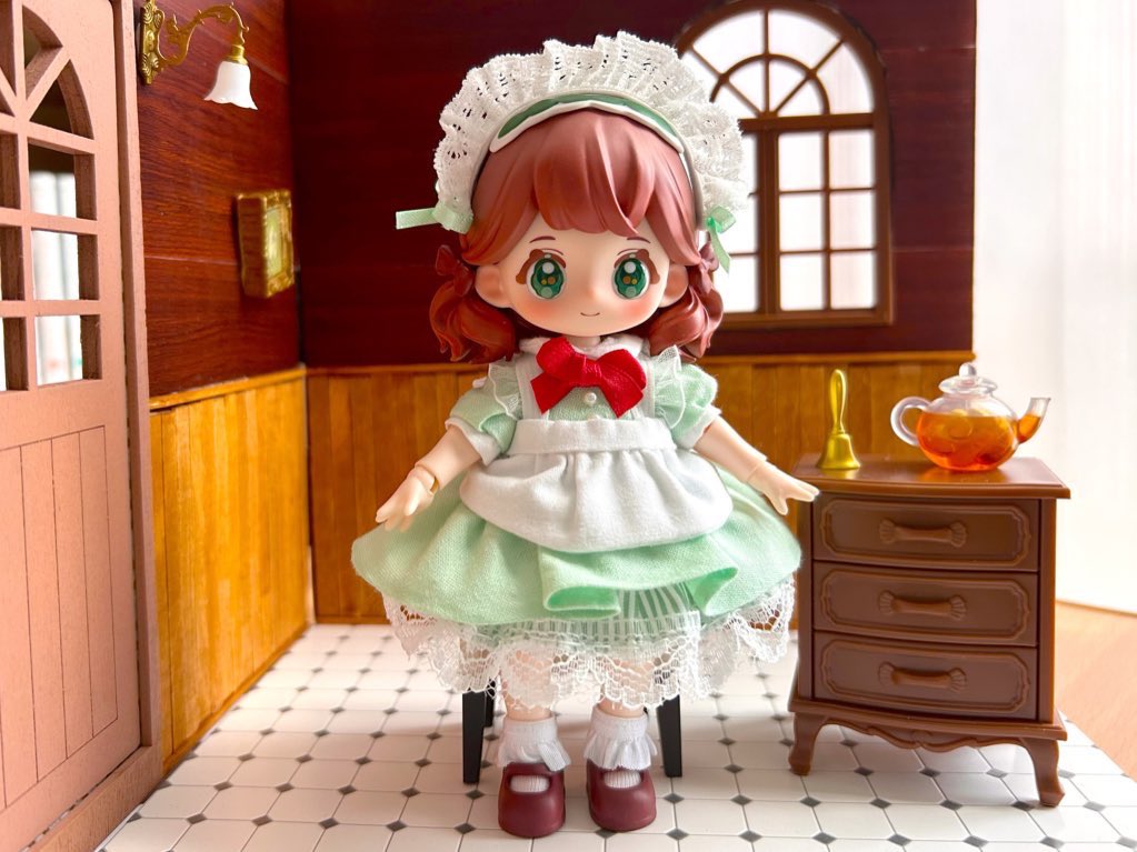 ここで私が初めて作った服と1番最近作った服を比較してみよう❗️のコーナーです👊
←3月末     5月→