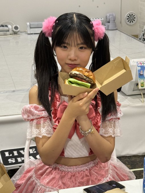 Twitterのコスプレ画像5