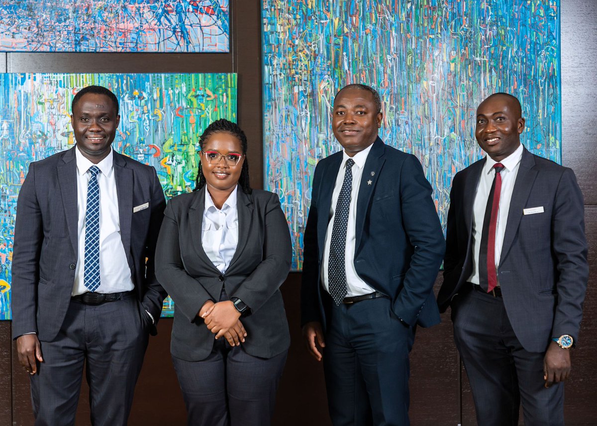 movenpick_accra's tweet image. On National Receptionists Day, we honour the gracious professionals at our front desk—the welcoming voices, the steady presence in moments of haste, and the architects of every guest’s first impression.

#MovenpickAccra #ReceptionistDay  #HeartOfHospitality #FrontOfficeTeam