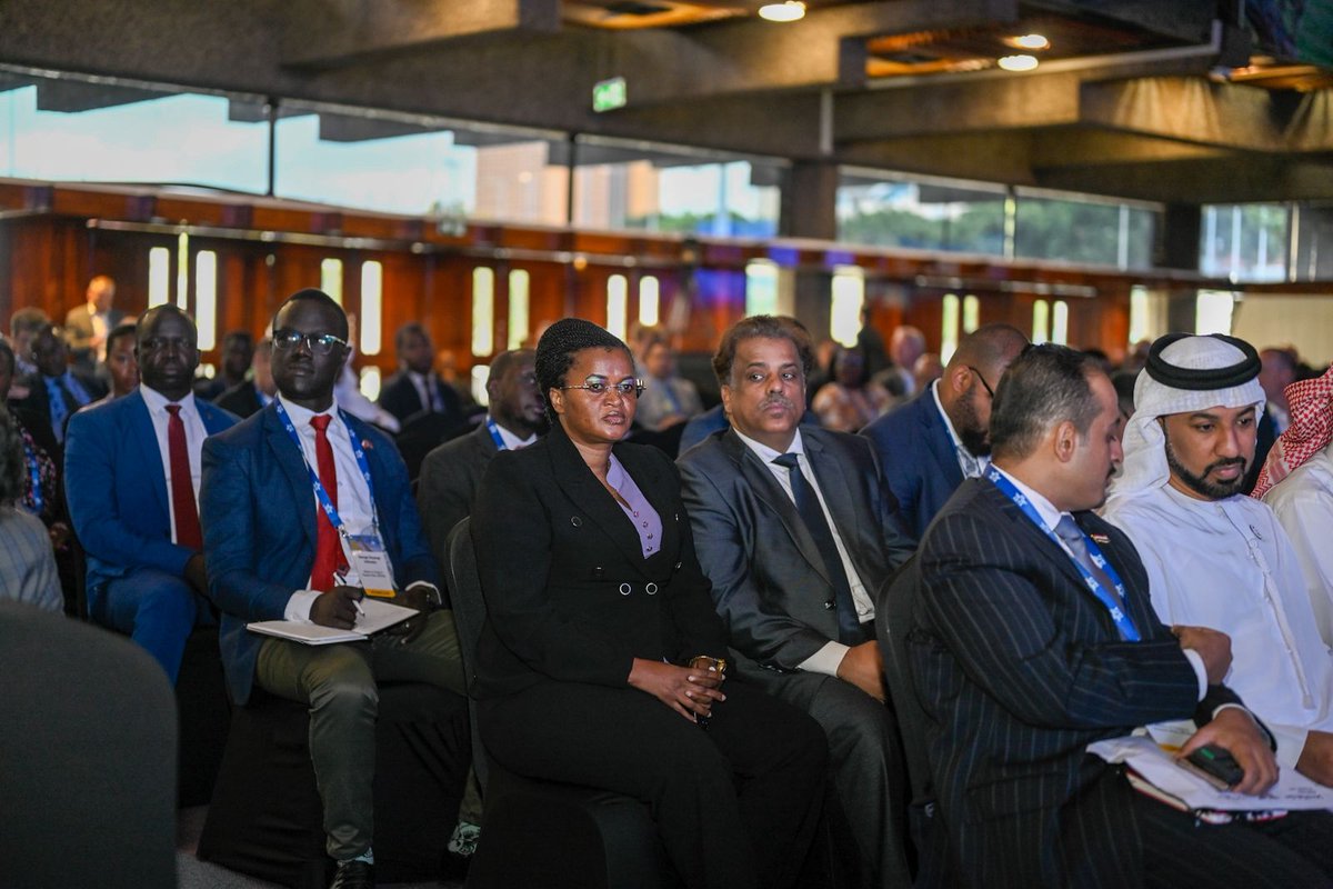 burundi embassy in kenya (@burundikenya) on Twitter photo Participation de S.E l'Amb. <a href="/EvelyneHabonim1/">Evelyne Habonimana</a> , à l'ouverture solennelle de la 37e Conférence Annuelle de l'Association du Transport Aérien International (IATA) sur l'assistance en escale (IGHC), qui se déroule du 13 au 15 Mai 2025 au Centre International des Congrès du Kenya.1/2 Participation de S.E l'Amb. <a href="/EvelyneHabonim1/">Evelyne Habonimana</a> , à l'ouverture solennelle de la 37e Conférence Annuelle de l'Association du Transport Aérien International (IATA) sur l'assistance en escale (IGHC), qui se déroule du 13 au 15 Mai 2025 au Centre International des Congrès du Kenya.1/2