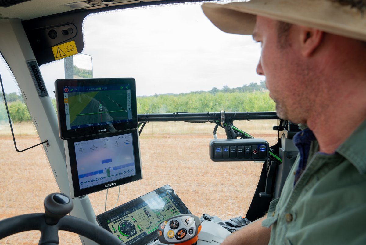 Monitor everything from the comfort of the cab. Bilberry's display gives you all the information and control you need to spot spray effectively.