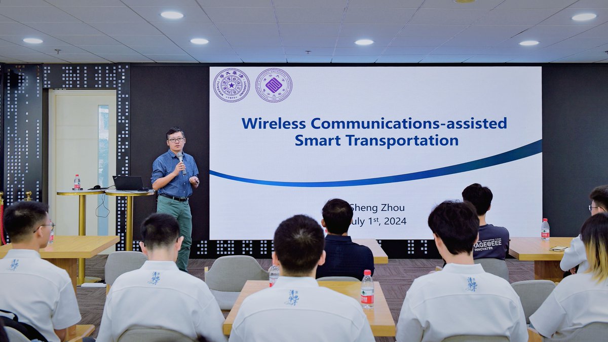 Tsinghua_Uni's tweet image. “In time, collaborative perception tech in the #InternetOfVehicles could be applied to commercial #AutonomousDriving to handle complex control tasks,” says #TsinghuaRen Assoc. Prof. Zhou Sheng (China) from @TsinghuaEE, who is deeply involved in Vehicle-to-Everything (#V2X).