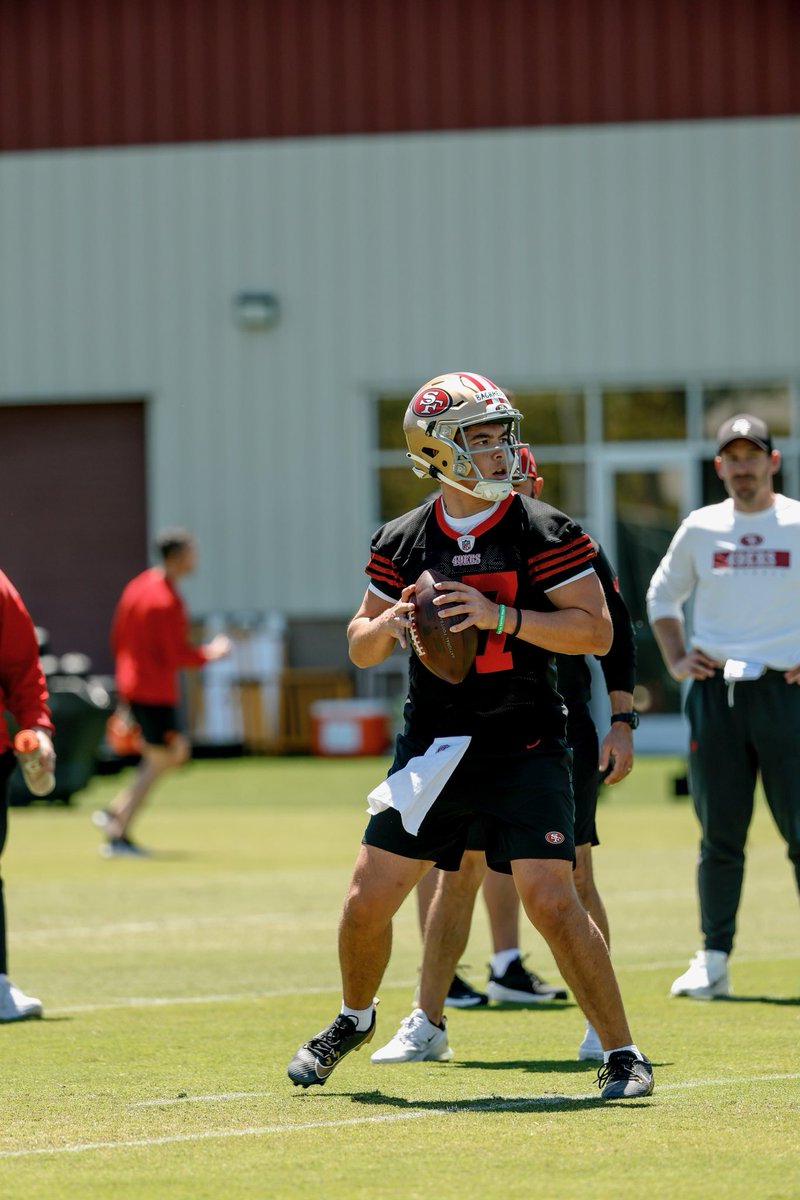 Coach Andre Smith (@coachdresmity) on Twitter photo Amazing to see your former HS student athletes get chances at living out there ball dreams <a href="/qbhank19/">Hank Bachmeier</a> Amazing to see your former HS student athletes get chances at living out there ball dreams <a href="/qbhank19/">Hank Bachmeier</a>