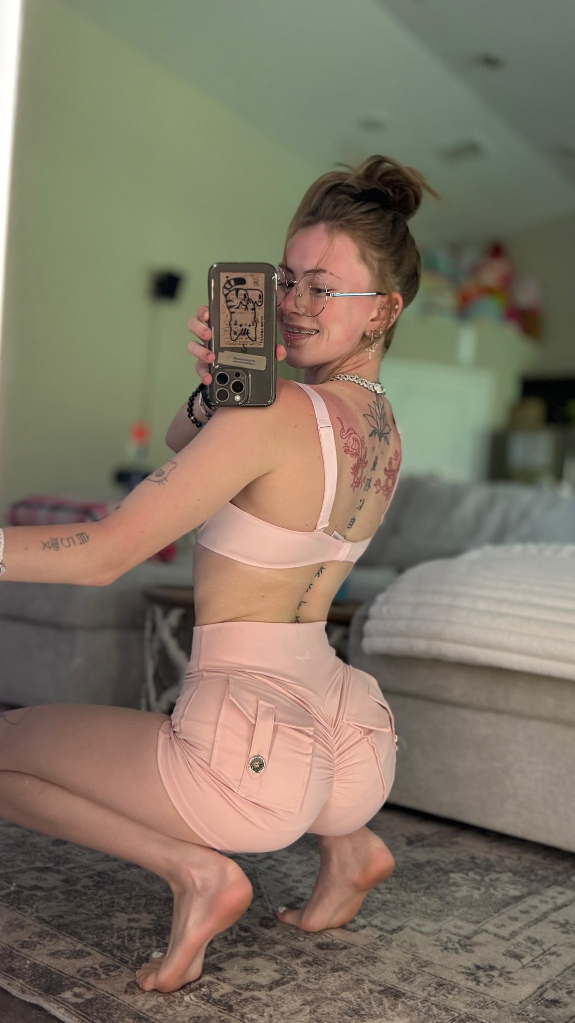 𝐏𝐫𝐢𝐧𝐜𝐞𝐬𝐬❦𝐅𝐫𝐞𝐲𝐚꧂ on X: If we were going out on a date, what  would you want me to wear??🤫🥰 t.cojPQym2U0vu  X