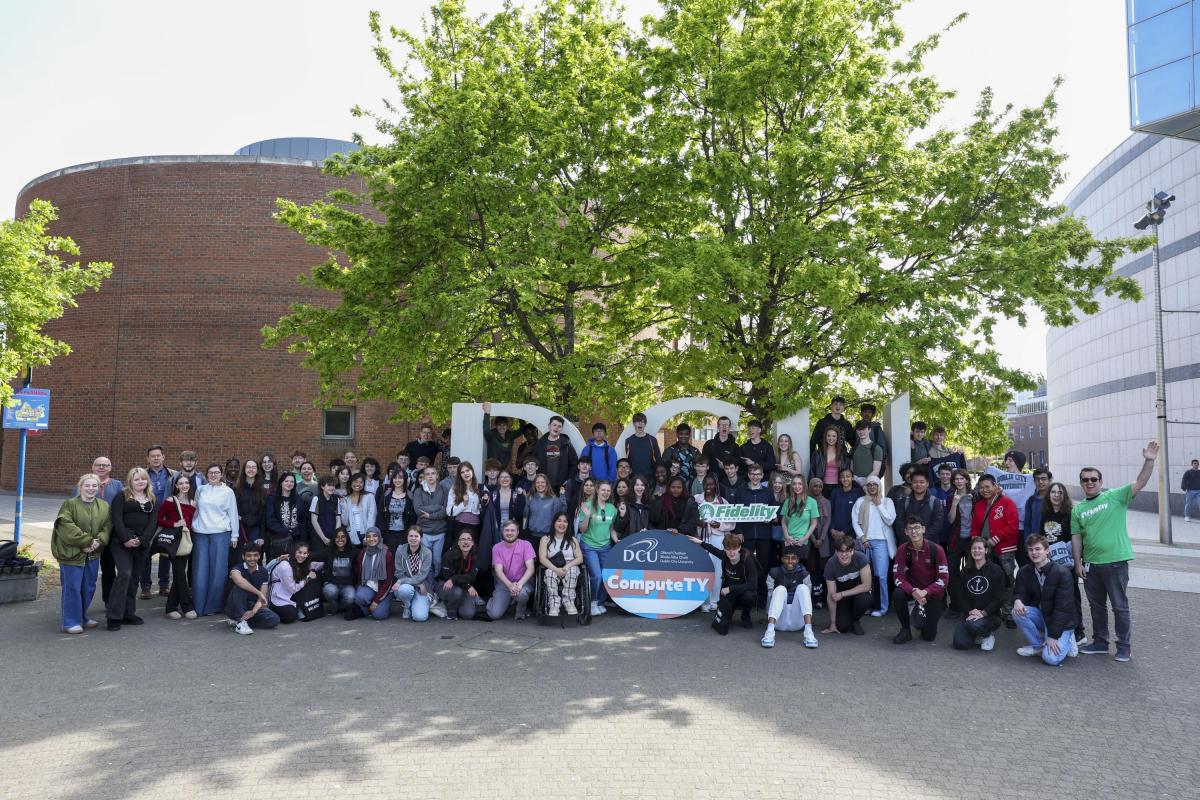 DCU Computing (@dcucomputing) on Twitter photo Last week, we welcomed 80 transition-year students to our Glasnevin Campus for #ComputeTY. ComputeTY is a week-long camp introducing students to computing, Python programming & STEM careers👏
A big thank you to <a href="/Fidelity/">Fidelity Investments</a> for sponsoring!
Read here: dcu.ie/engineeringand… Last week, we welcomed 80 transition-year students to our Glasnevin Campus for #ComputeTY. ComputeTY is a week-long camp introducing students to computing, Python programming & STEM careers👏
A big thank you to <a href="/Fidelity/">Fidelity Investments</a> for sponsoring!
Read here: dcu.ie/engineeringand…