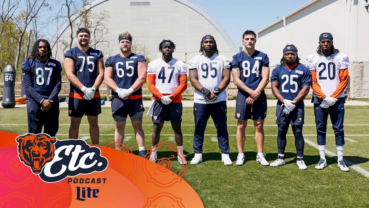 First look at <a href="/ChicagoBears/">Chicago Bears</a> 2025 rookie class on the grass…thumbs up. Tom Thayer and I discuss in Episode 144 of the Bears Etc. podcast

podcasts.apple.com/us/podcast/chi…