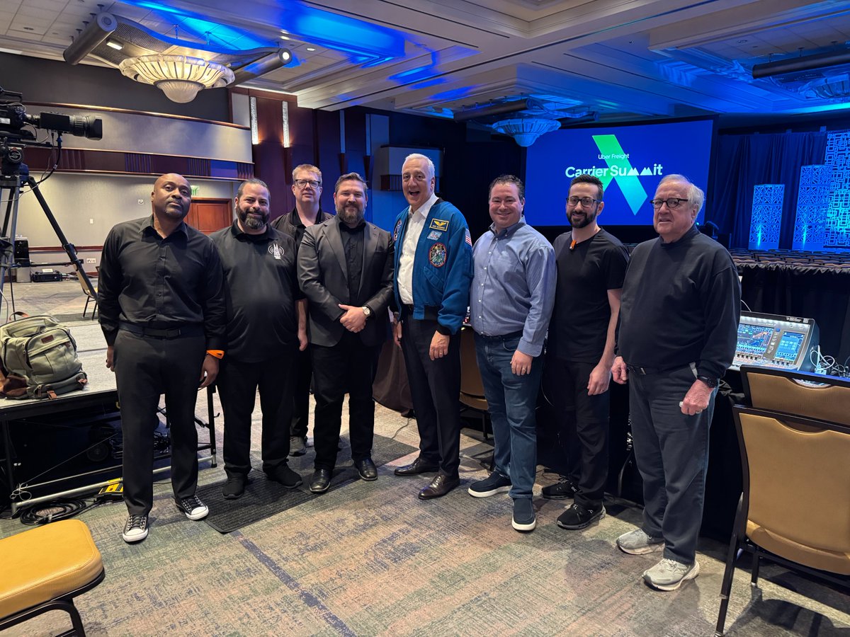 Mike Massimino (@astro_mike) on Twitter photo It was a pleasure to deliver the keynote at the <a href="/UberFreight/">Uber Freight</a> Carrier Summit, a gathering of teams advancing supply chains and moving the world's goods, thanks for having me! <a href="/LAIspeakers/">Leading Authorities</a> It was a pleasure to deliver the keynote at the <a href="/UberFreight/">Uber Freight</a> Carrier Summit, a gathering of teams advancing supply chains and moving the world's goods, thanks for having me! <a href="/LAIspeakers/">Leading Authorities</a>