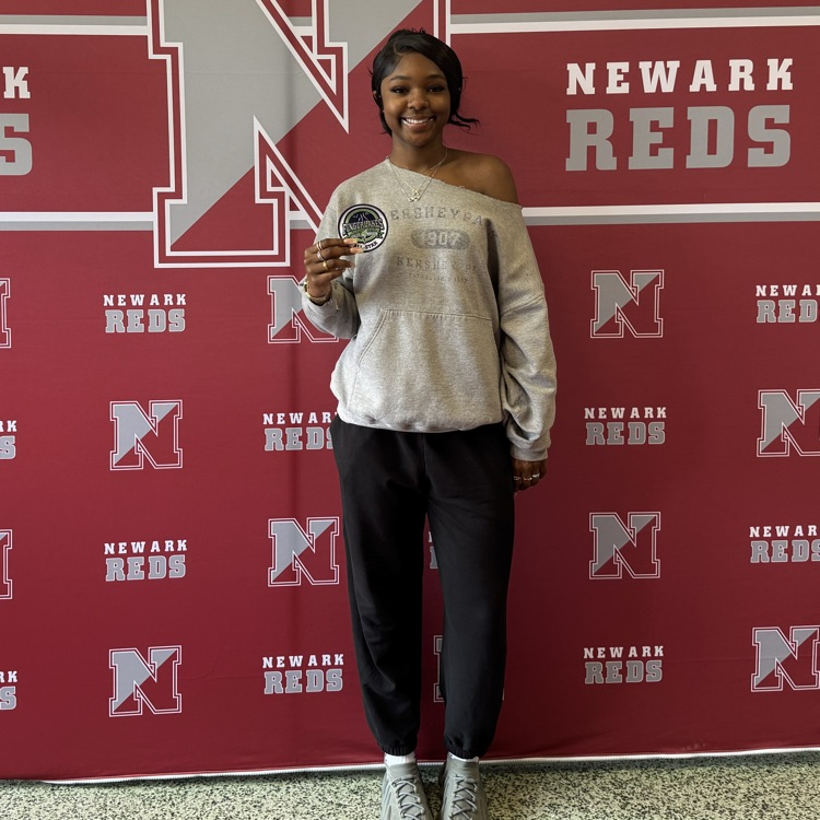 NewarkAthletics's tweet photo. A couple more FLHSAA 1st Team All Stars from the Winter. Congratulations Ta'Kyla 🏀 and Jacob 🏊♂️! 🦊 #GoREDD #GREATTEAMMATES https://t.co/C5faPyxhGv