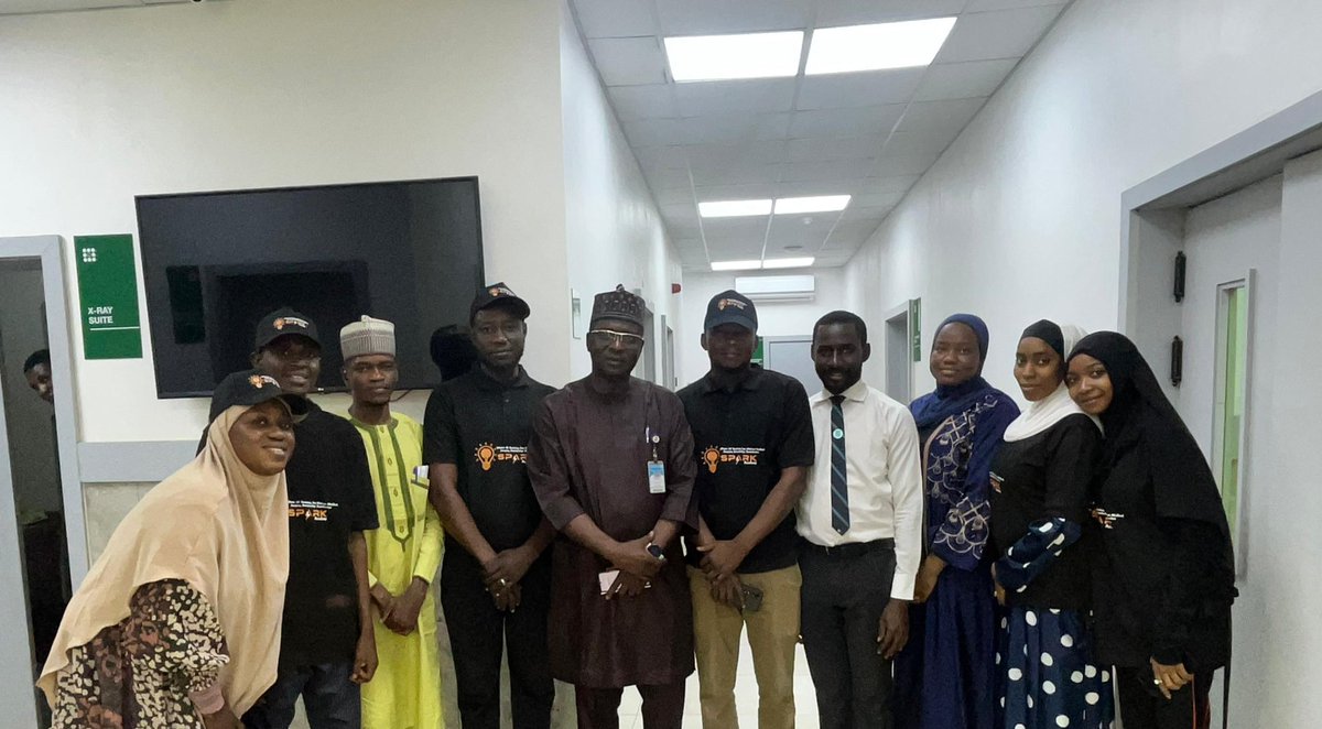 CAMERAAfrica's tweet image. 🫡 Day 3 of #AfricaBrainHack25
👋 Jambo from Team Tanzania 🇹🇿 
👋 Ki Kati from Team Uganda 🇺🇬 
👋 Ete sen from Team Tamale Ghana 🇬🇭 
👋 Na gode from Team Kano Nigeria 🇳🇬 

👩‍💻👨‍💻Coding, Decoding, making friends and building a #PowerOfExperience in #medicalai at #SPARK25