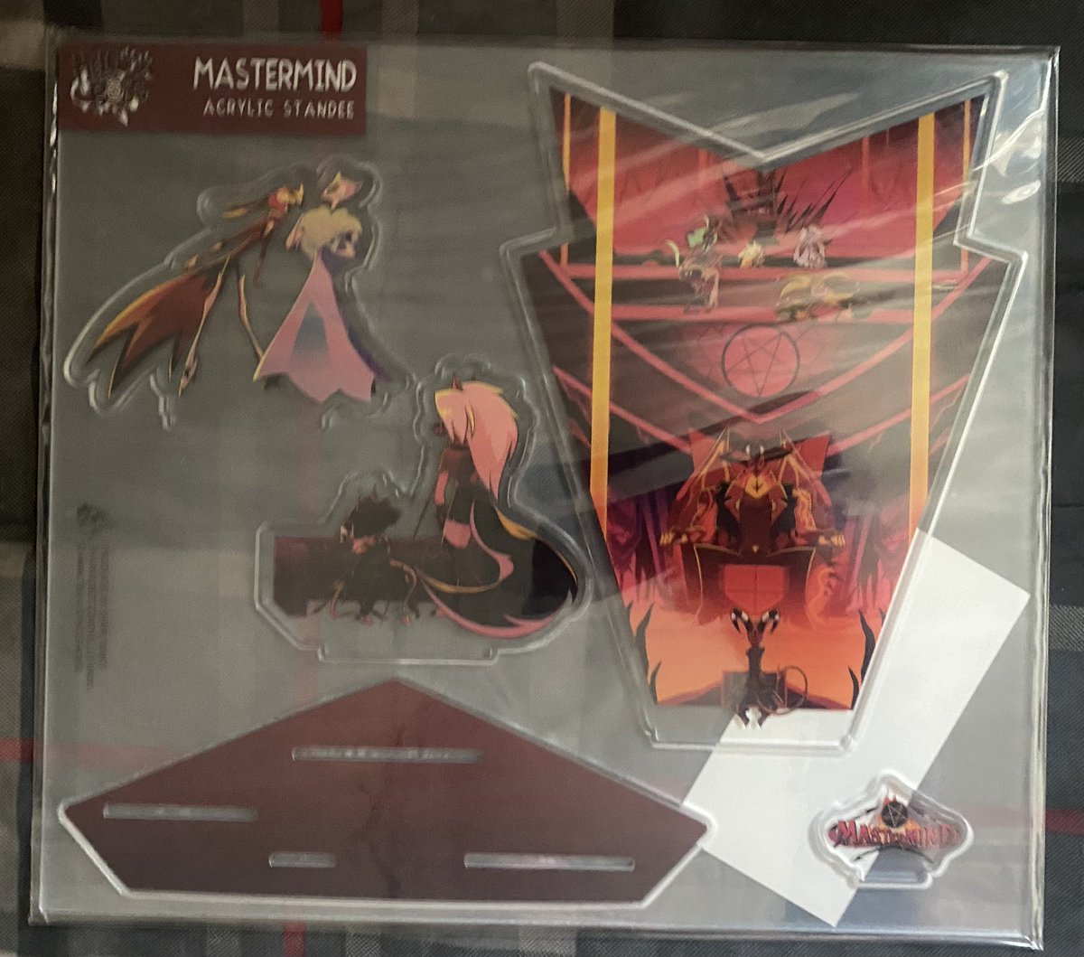 eucheon's tweet photo. Delivered right before I left for work, I finally got the Mastermind standee from @SharkRobot. The Sinsmas one is still on the way. #HelluvaBoss #SharkRobot #Blitzø #Stolas #Satan #Moxxie #Millie #Loona #Mammon  #Vassago #Andrealphus #Beelzebub #Asmodeous #Standee #Merch https://t.co/dnBfZtlYYo