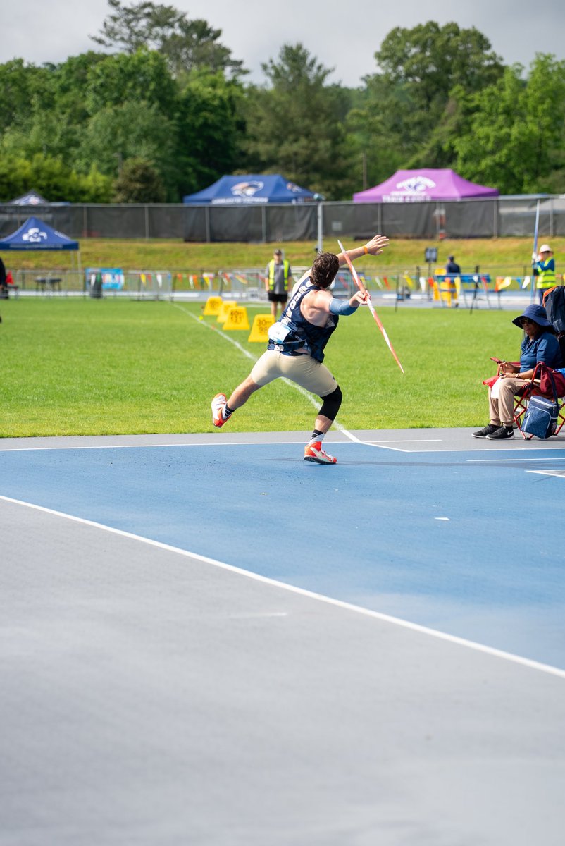 📝DAY TWO FIELD NOTABLES

🏴‍☠️Josie &amp; Ankney claimed 5th &amp; 8th in the shot put. Their best throws were 13.17m and 11.94m
🏴‍☠️After Maeva’s win in the triple jump, Brenda took 7th with a personal best of 11.09m
🏴‍☠️After Aaron’s win in the javelin, Landry claimed 8th with a 53.26m