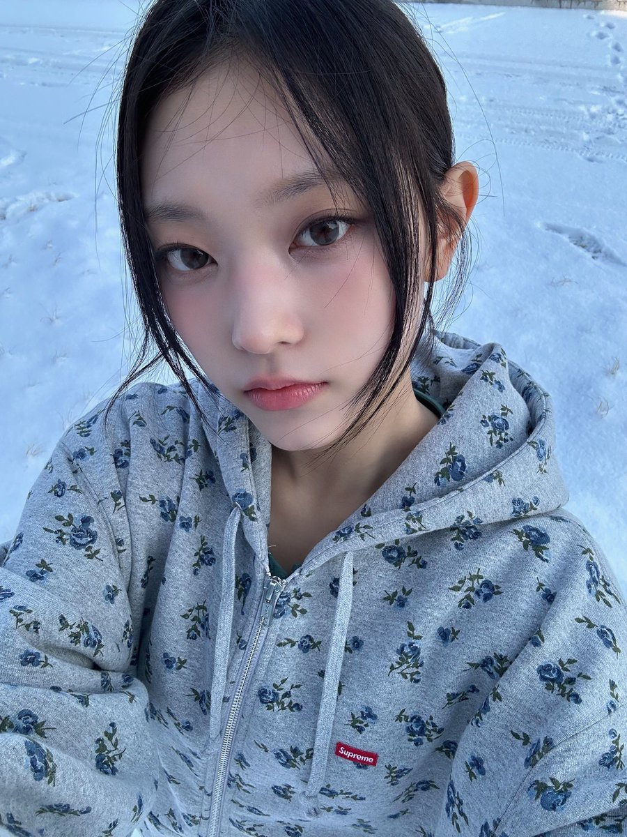 NJchartsJP's tweet image. 明日5月15日はヘリンの誕生日です！
ハッシュタグと共にヘリンへお祝いのメッセージを送ってください！

#으음_이르케_해린이날이구나아
#HAPPY_HAERIN_DAY
#KittyKangDay