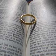 The Wedding season is in full swing and couples look for either very traditional photographs or something completely different.