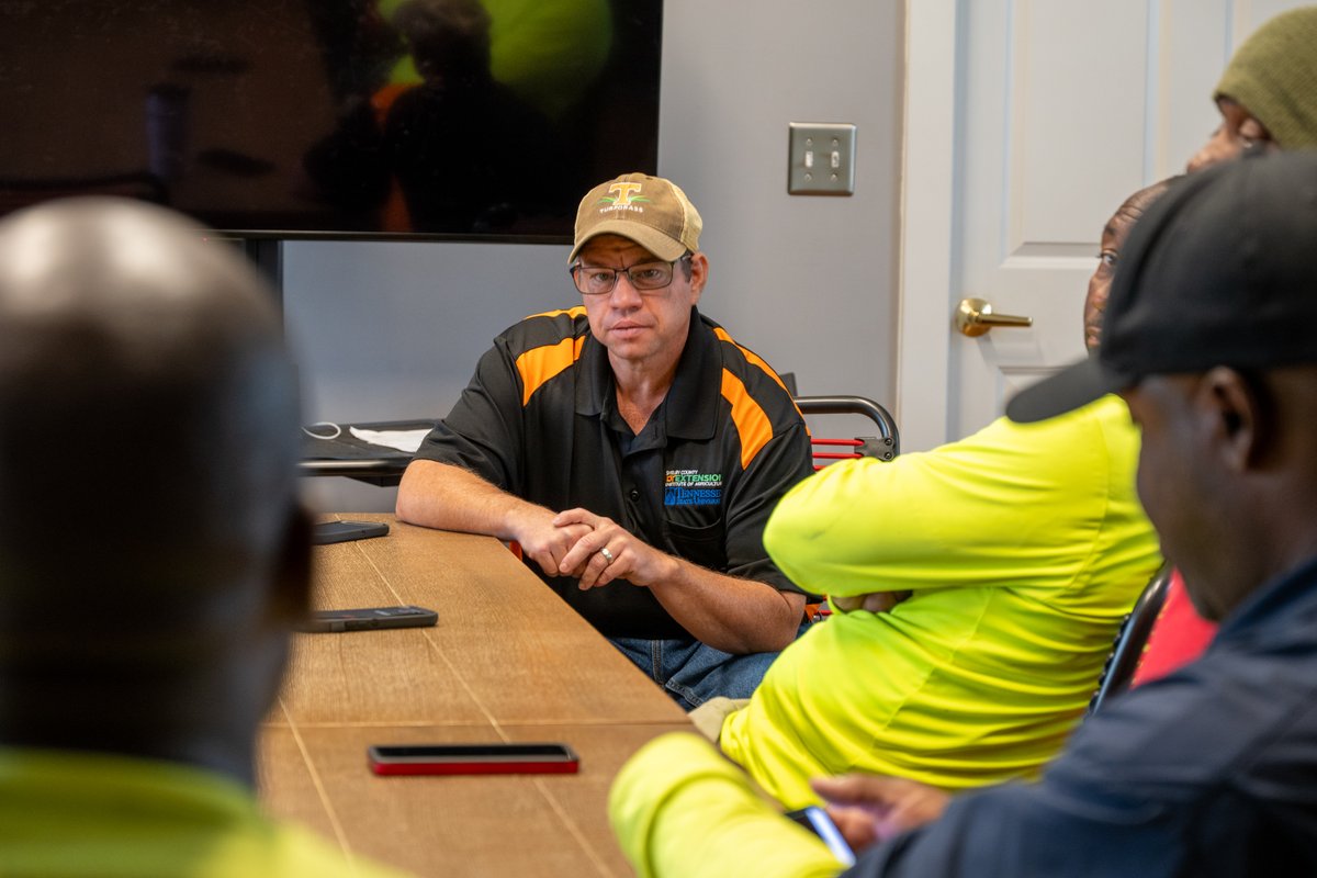 The CRA's Block Wellness crews met with Joe Seago from <a href="/shelbyextension/">Shelby County Extension</a> to learn pruning, planting, and caring techniques for various plants. These training sessions are helping entrepreneurs grow their knowledge and better care for our land. #northmemphis