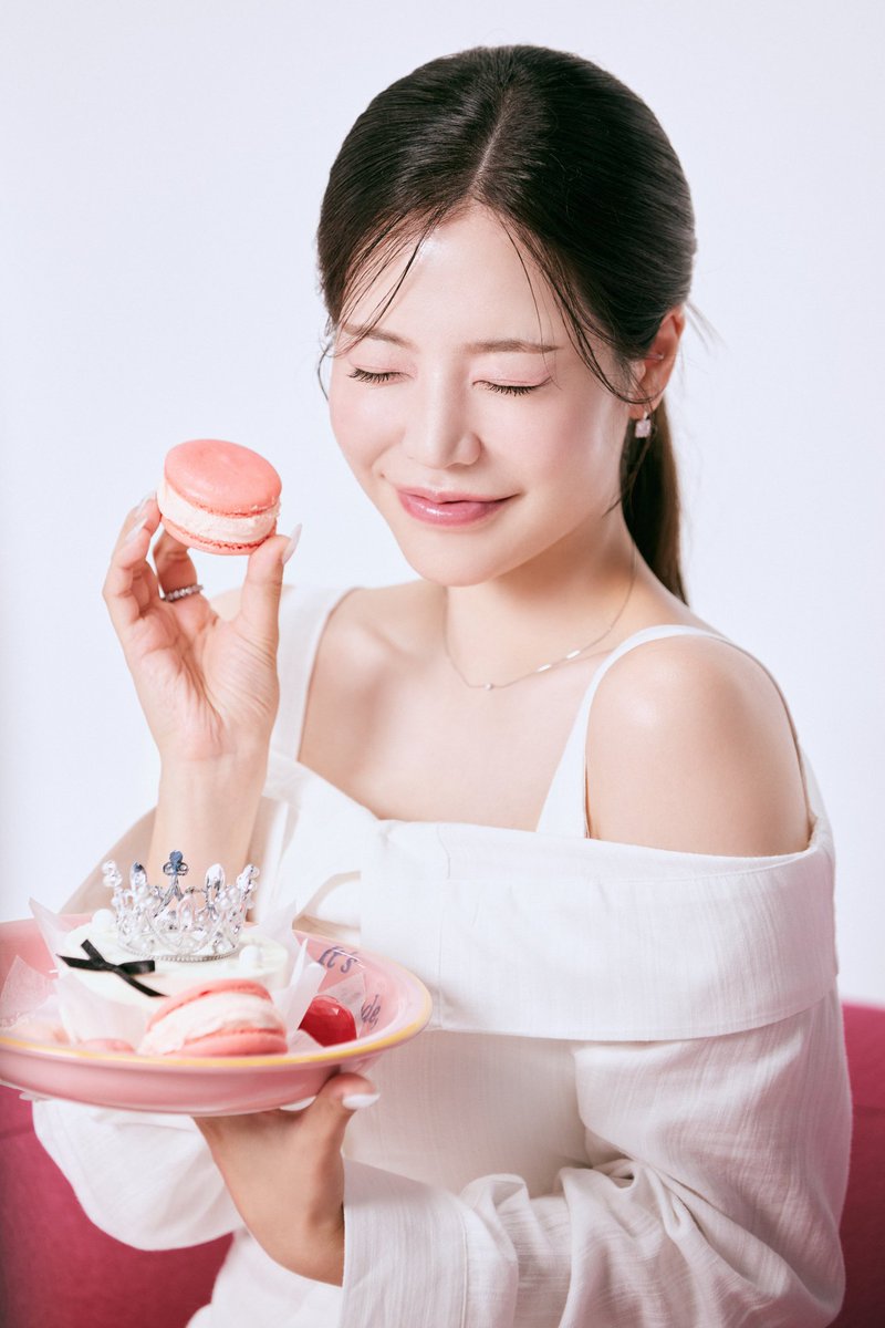 GG8_EDIT's tweet image. 우리 써니 생일 축하해🌞🎂
#써니야_소원이랑도_얼굴보고얘기해
#OurEternalSunshineSunnyDay