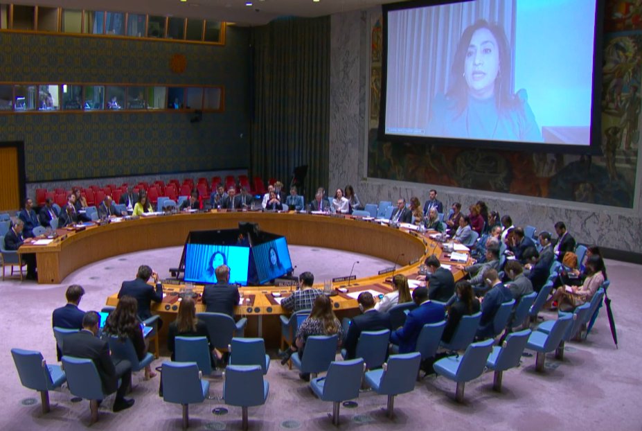 CIVIC (@civcenter) on Twitter photo At today’s #UNSC session on the situation in the Middle East, CIVIC's Yemen Country Director <a href="/DinaDena00/">Dina El-Mamoun</a> called for action—not praise.
Women in #Yemen lead on protection, mediation, & aid delivery. Yet they remain under threat & excluded from peace talks.
It’s time to match At today’s #UNSC session on the situation in the Middle East, CIVIC's Yemen Country Director <a href="/DinaDena00/">Dina El-Mamoun</a> called for action—not praise.
Women in #Yemen lead on protection, mediation, & aid delivery. Yet they remain under threat & excluded from peace talks.
It’s time to match