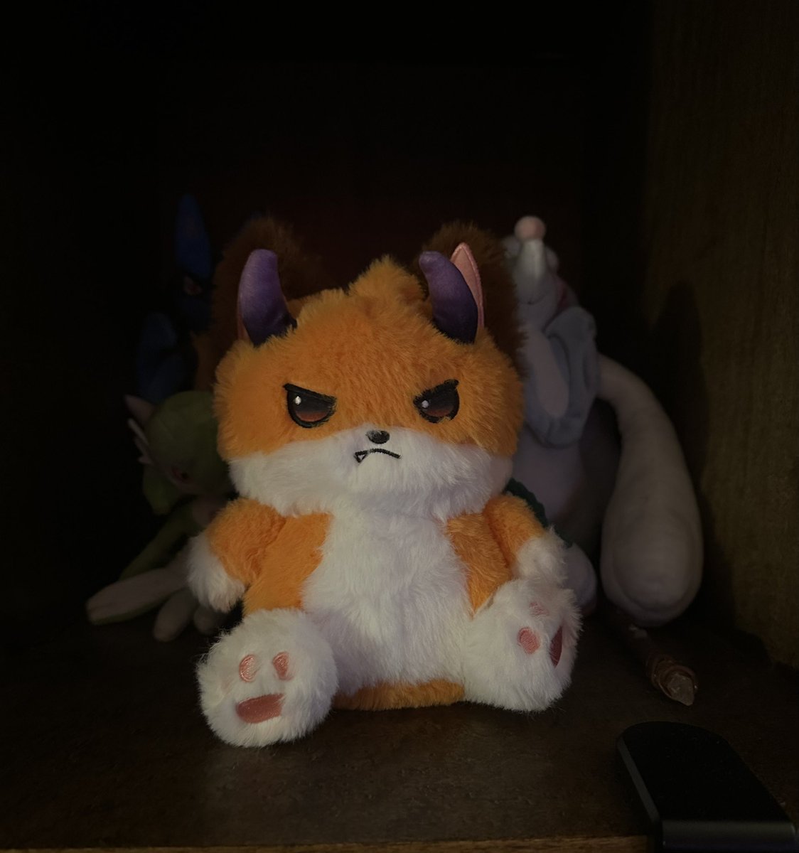 ZeroStick's tweet image. My @TheLarxa plushie just arrived! 👀It’s so soft and fluffy and cute. I love it! 💖