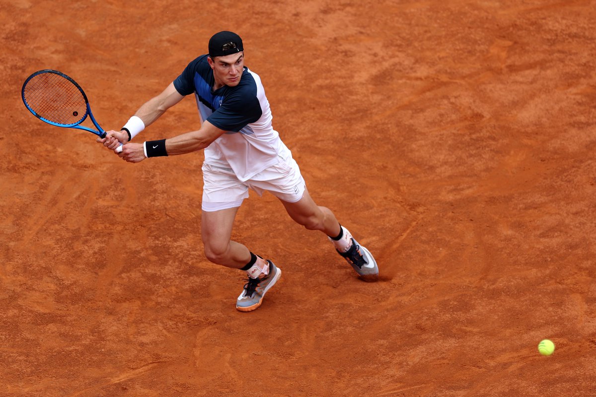 LTA (@the_lta) on Twitter photo Jack Draper's great <a href="/InteBNLdItalia/">Internazionali BNL d'Italia</a> campaign ends in the quarter-finals as Carlos Alcaraz edges the match 6-4, 6-4 in Rome
Another top run at a Masters 1000, <a href="/jackdraper0/">jack draper</a> π
#BackTheBrits π¬π§ | <a href="/atptour/">ATP Tour</a> Jack Draper's great <a href="/InteBNLdItalia/">Internazionali BNL d'Italia</a> campaign ends in the quarter-finals as Carlos Alcaraz edges the match 6-4, 6-4 in Rome
Another top run at a Masters 1000, <a href="/jackdraper0/">jack draper</a> π
#BackTheBrits π¬π§ | <a href="/atptour/">ATP Tour</a>