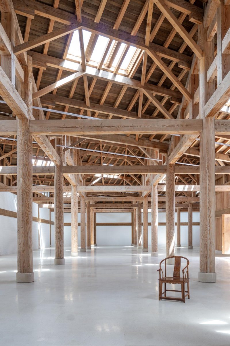 #SelectedProject – Ai Weiwei’s newest studio building in Montemor-o-Novo, Portugal.
german-architects.com/de/architektur…

Photos: Courtesy of © Ai Weiwei Studio

#forqualityinarchitecture #waofficial #worldarchitects #architecture #AiWeiwei
#studio #Portugal