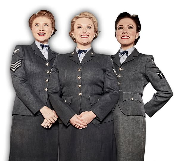 Meet your 1940s Weekend entertainment! 
Bodiam:
 Sat – Adam Hoffman &amp; Miss Holiday Swing
 Sun – Adam Hoffman &amp; Sarah Martin
Tenterden:
 D-Day Darlings Trio 
 Sat – Angel Delights
 Sun – My Favourite Things
DJ Sizzlin' Jim Williams all weekend!
kesr.org.uk