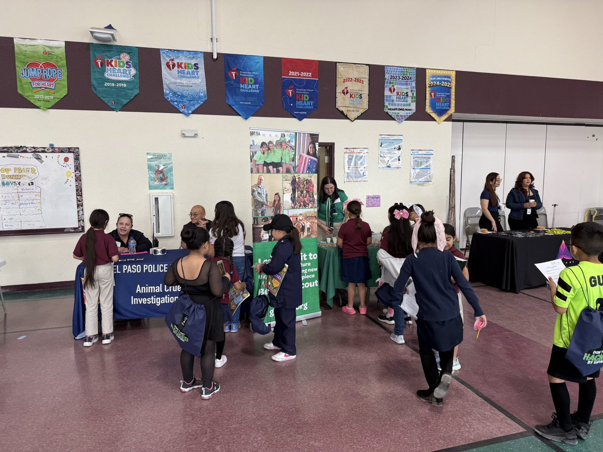 🤗 Career Day is here! Our <a href="/yeswarriors1/">Ysleta Elementary School</a> are grateful for all our partners in the community who have come out this morning to show our scholars the awesome careers that lay ahead for them! 👮🏻🚁👩🏻‍⚕️🥋🐕‍🦺🧯#OneTribe 🏹 <a href="/YsletaISD/">Ysleta ISD</a>