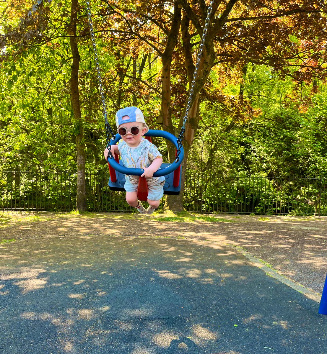 Izzie Waller (@wallerizzieslt) on Twitter photo Swinging back to work like… 😂 what a wonderful whirlwind it has been to spend 10 months at home with my boy. If anyone needs me, I’ll be over at <a href="/jasspeechneuro/">Judith A Scholefield & Associates</a> Mondays - Thursdays. If anyone needs him, he’ll be living it large at nursery 🎒🎨🍏 Swinging back to work like… 😂 what a wonderful whirlwind it has been to spend 10 months at home with my boy. If anyone needs me, I’ll be over at <a href="/jasspeechneuro/">Judith A Scholefield & Associates</a> Mondays - Thursdays. If anyone needs him, he’ll be living it large at nursery 🎒🎨🍏
