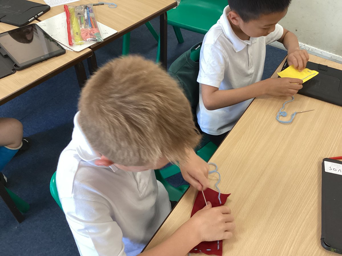 Swallows have been practising their sewing skills in DT this week. They showed lots of resilience and progress when learning some new skills. #TheGatesDT