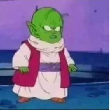 انتو مالحظتو انو الناميكين بلبسو نفس البس السوداني😂😂