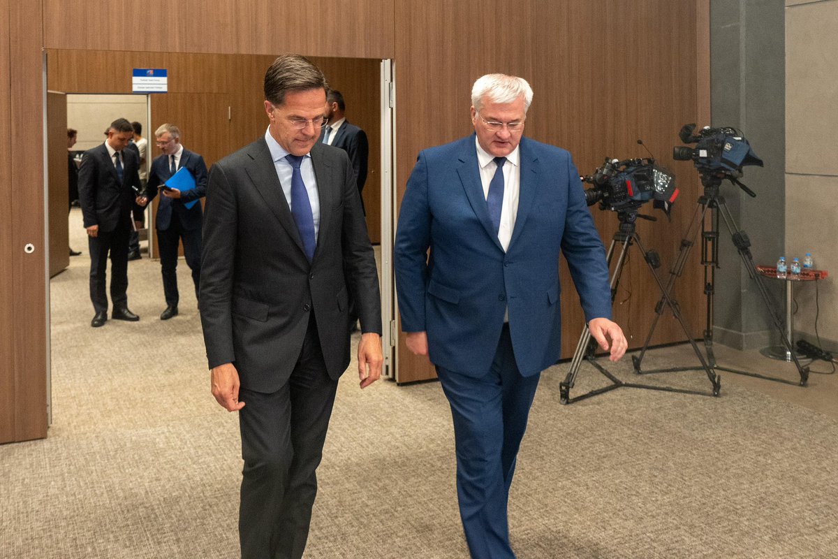 Mark Rutte (@secgennato) on Twitter photo Important to catch up with <a href="/andrii_sybiha/">Andrii Sybiha 🇺🇦</a> 🇺🇦
Ukraine can count on NATO’s continued support as it works towards a just and lasting peace. Important to catch up with <a href="/andrii_sybiha/">Andrii Sybiha 🇺🇦</a> 🇺🇦
Ukraine can count on NATO’s continued support as it works towards a just and lasting peace.