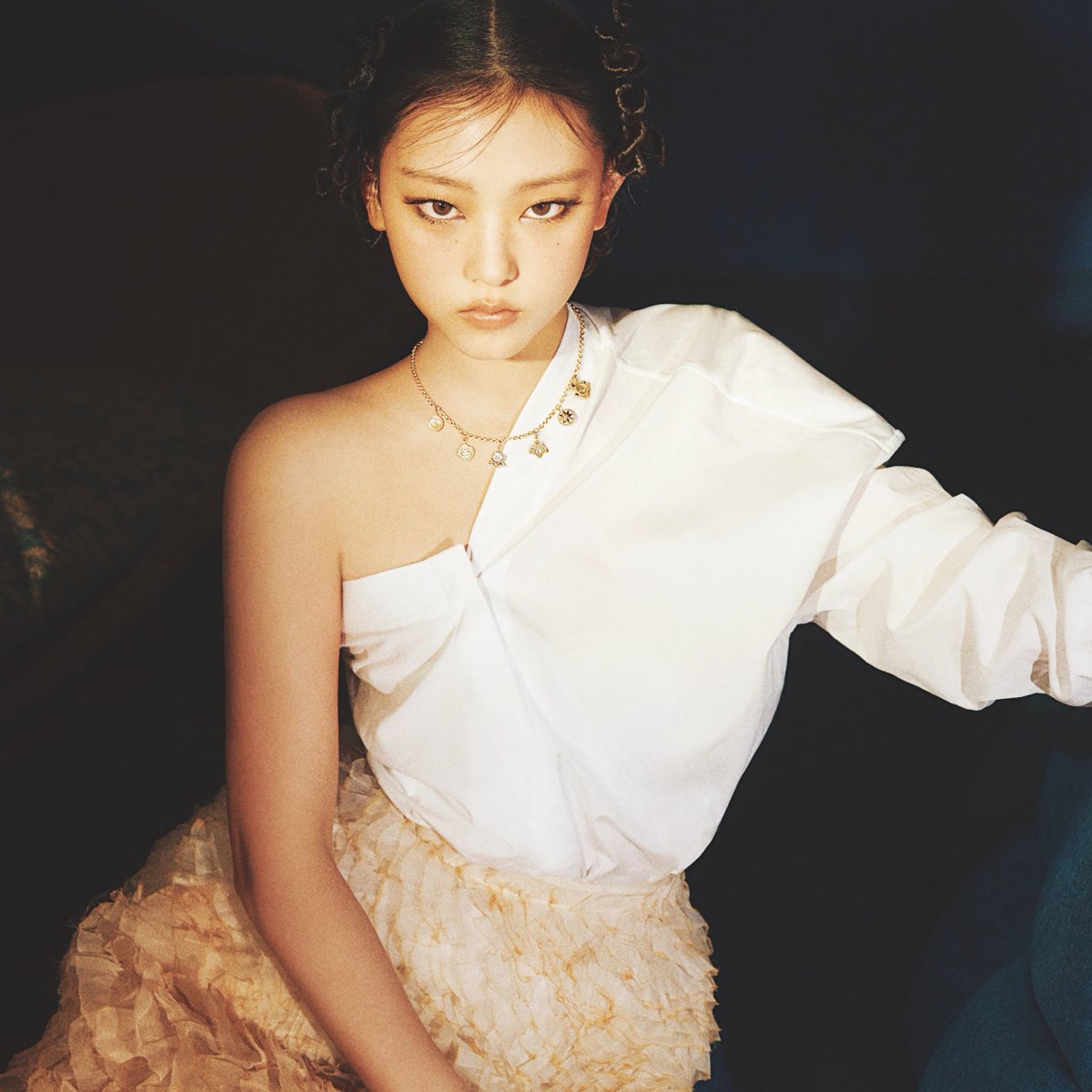 Happy 19th birthday to the iconic Haerin of NJZ (NewJeans)