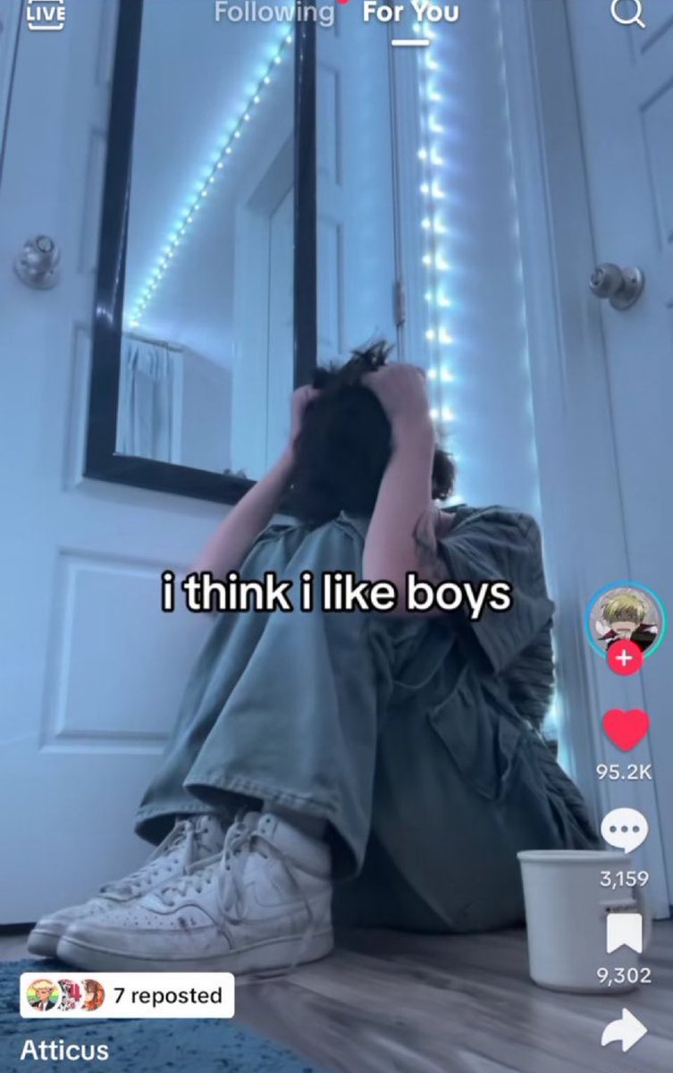 no context gay 🏳️‍🌈 (@nocontextgayy) on Twitter photo 