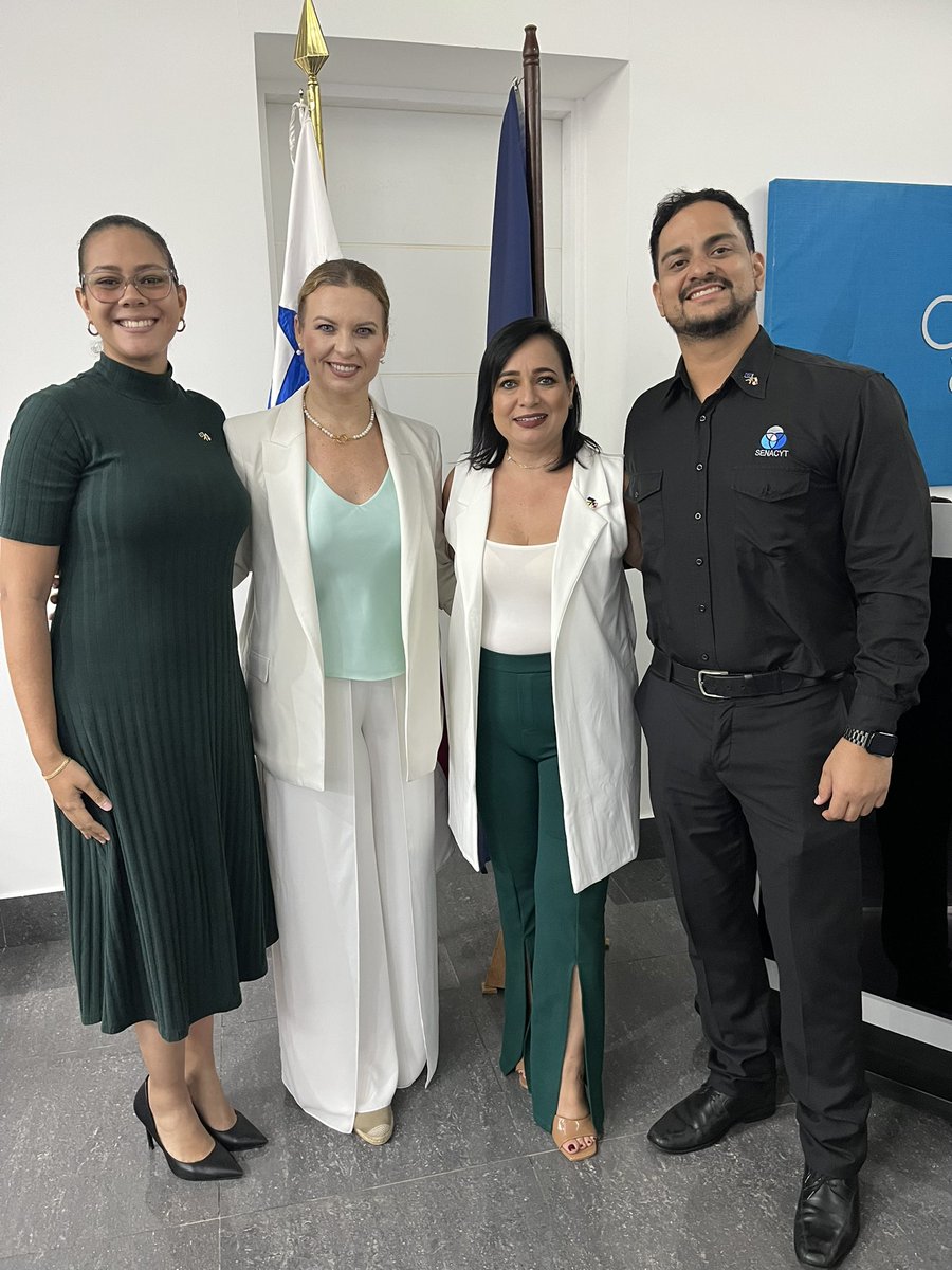 EuraxessLAC's tweet image. El segundo día de los talleres en el @senacyt sobre @HorizonEU presentamos los proyectos colaborativos y la nueva #IniciativaLAC a través de cual los socios panameños🇵🇦 pueden recibir financiamiento excepcionalmente 💪🏻