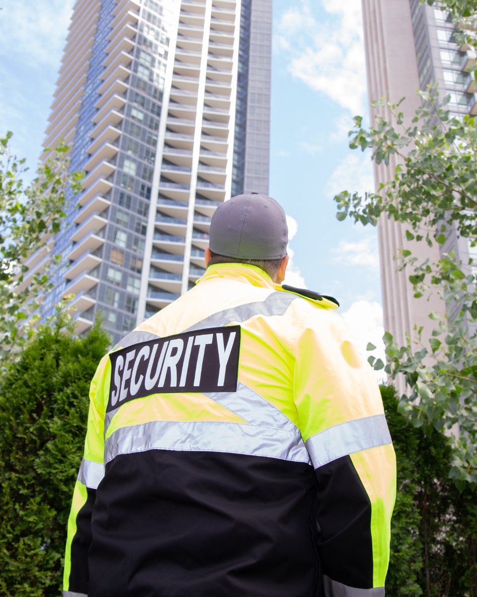 SentinelMGI's tweet image. There’s a difference between showing up and showing up prepared. Our armed guards are not only fully licensed and certified—they’re trained to think, to observe, and to de-escalate. That’s who we are. That’s what we do.