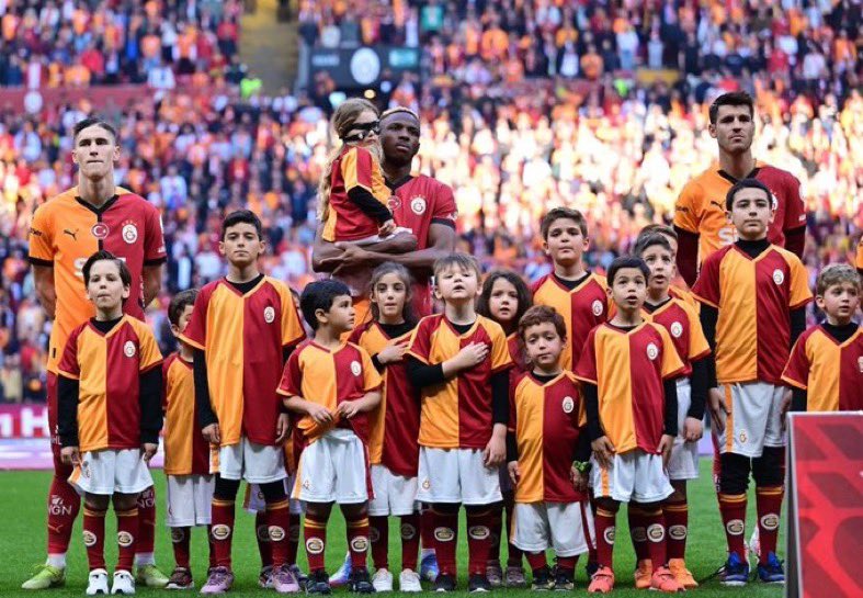 yasarJK tweet media