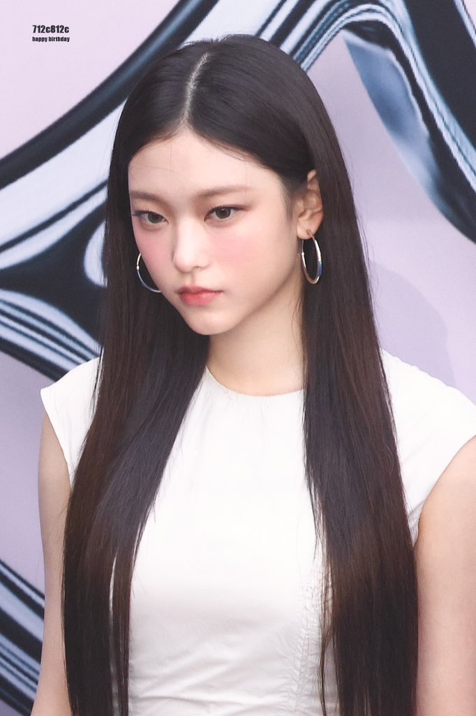 cyk2153's tweet image. 会えてよかったな🫧本当に よかったです

#으음_이르케_해린이날이구나아
#HAPPY_HAERIN_DAY
#KittyKangDay