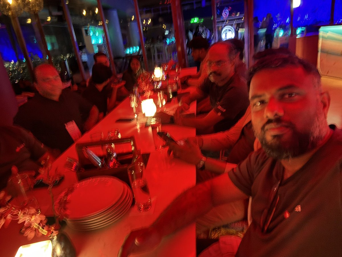 drdalvi's tweet image. Cheers to all the Bright Minds of Oracle Technologies!
Oracle ACE Dinner, for the First time in India, after a great day - Dev Tour in Bengaluru, India
Thanks to #OracleACE and #OrclAPEX Leaders for organising 💕 #Oracle